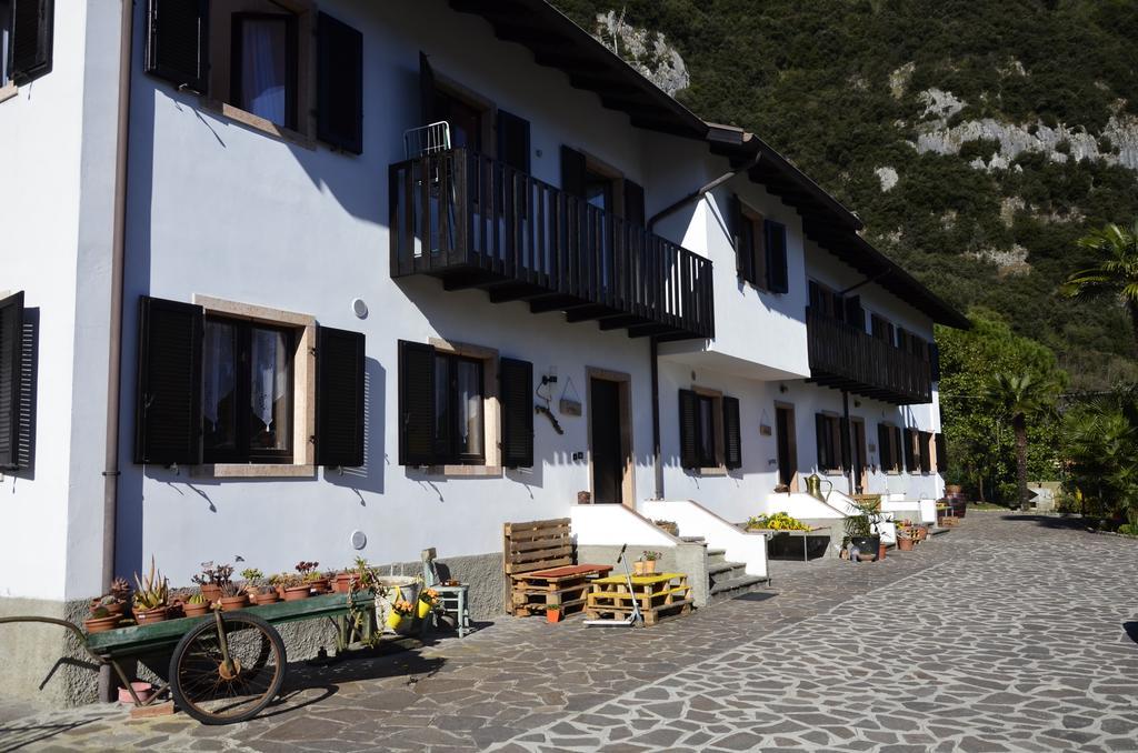 Residence Mezzosole Riva del Garda Cameră foto