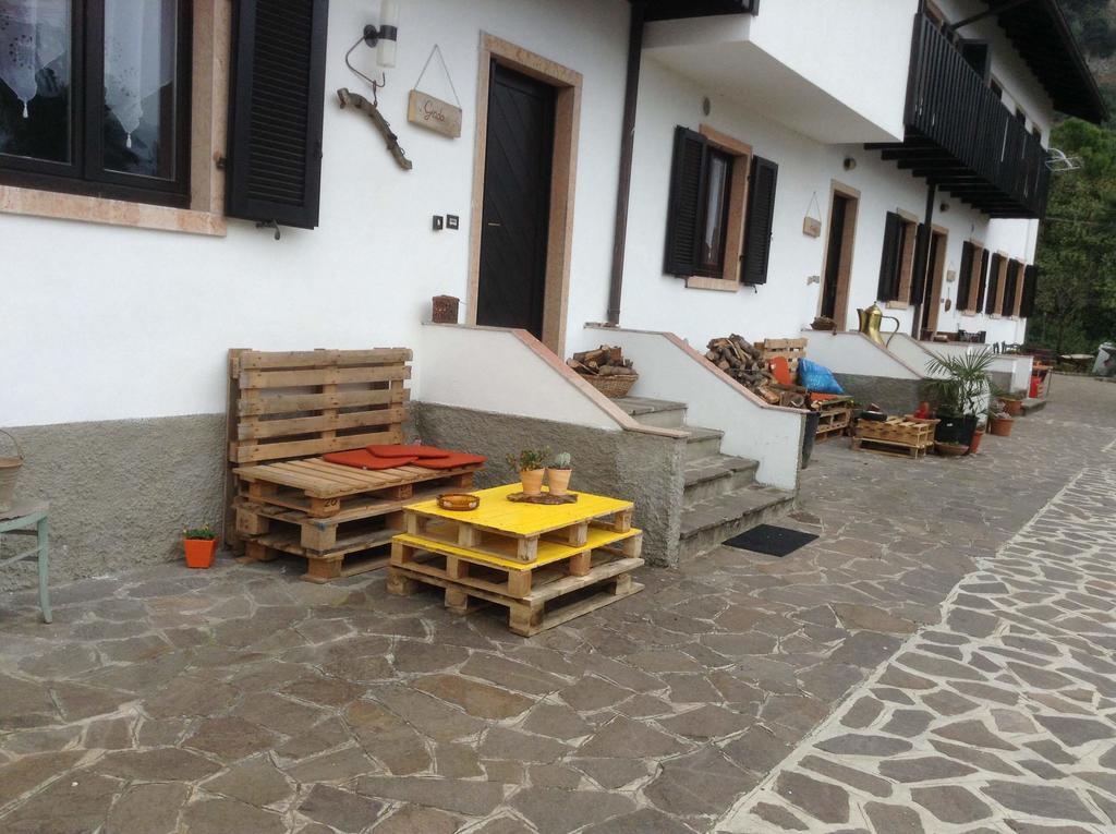 Residence Mezzosole Riva del Garda Cameră foto