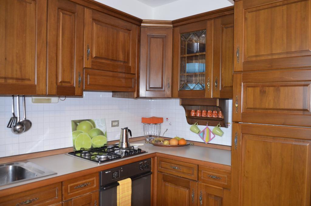 Residence Mezzosole Riva del Garda Cameră foto